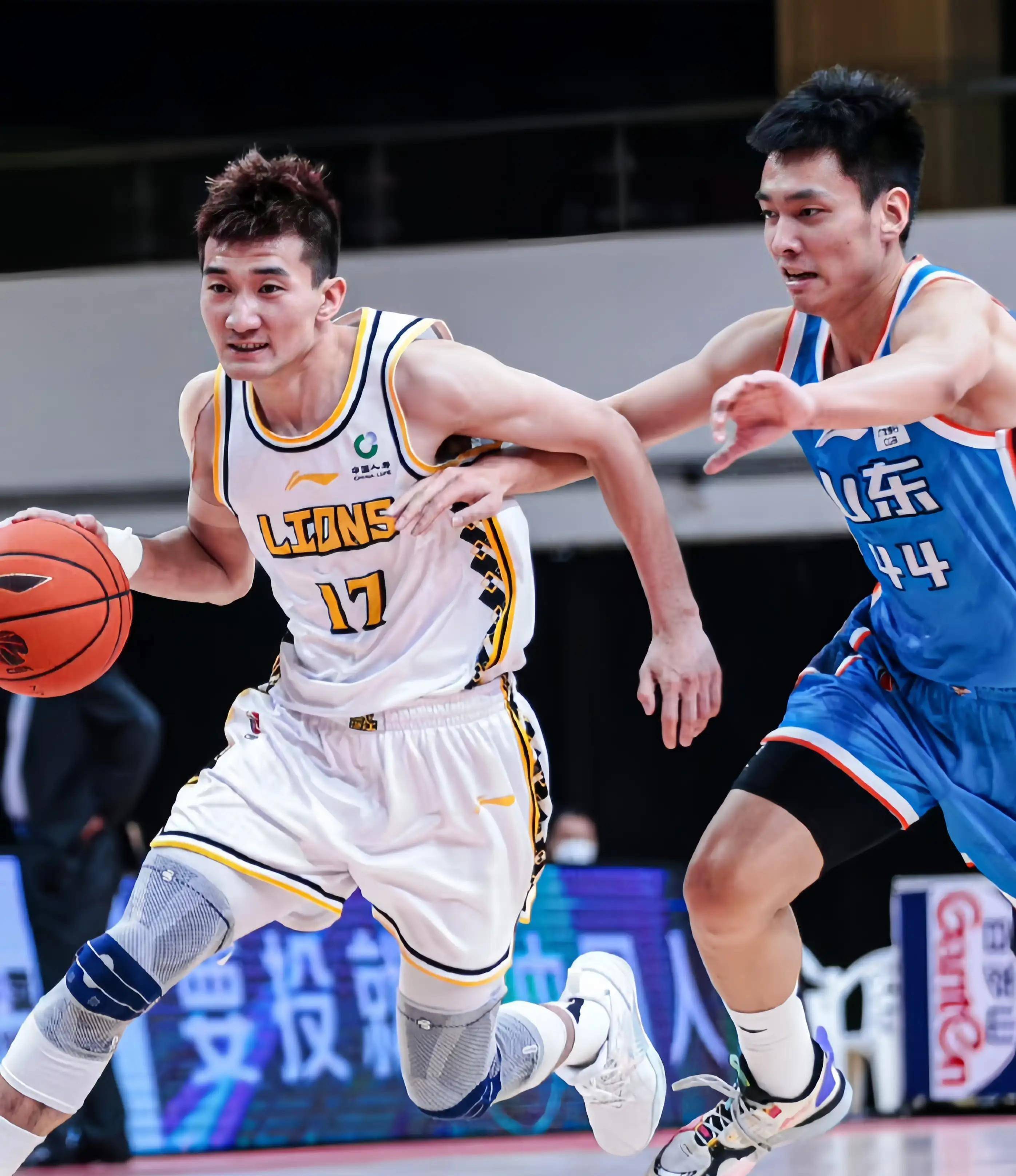 在的进攻爆 在的进攻爆